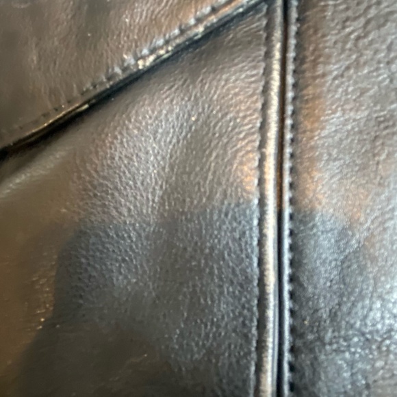 Great American Leather Works Black Crossbody Casual Bag - Picture 16 of 16